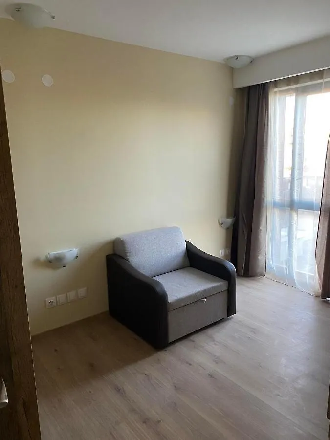 Grand Apartments バンスコ